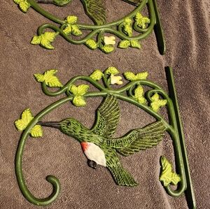 Green and Red Hummingbird Wall Decor